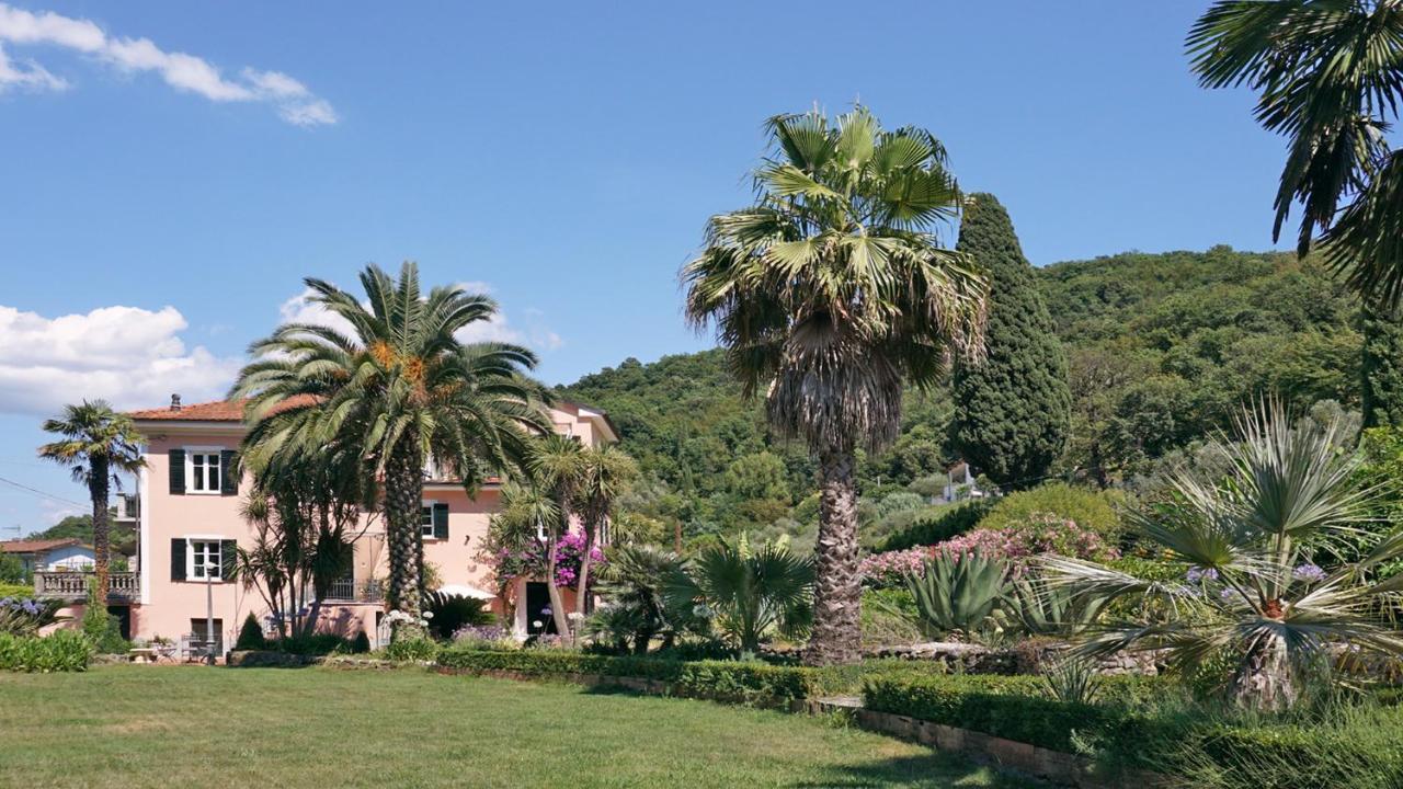 La Musa Lerici Bagian luar foto