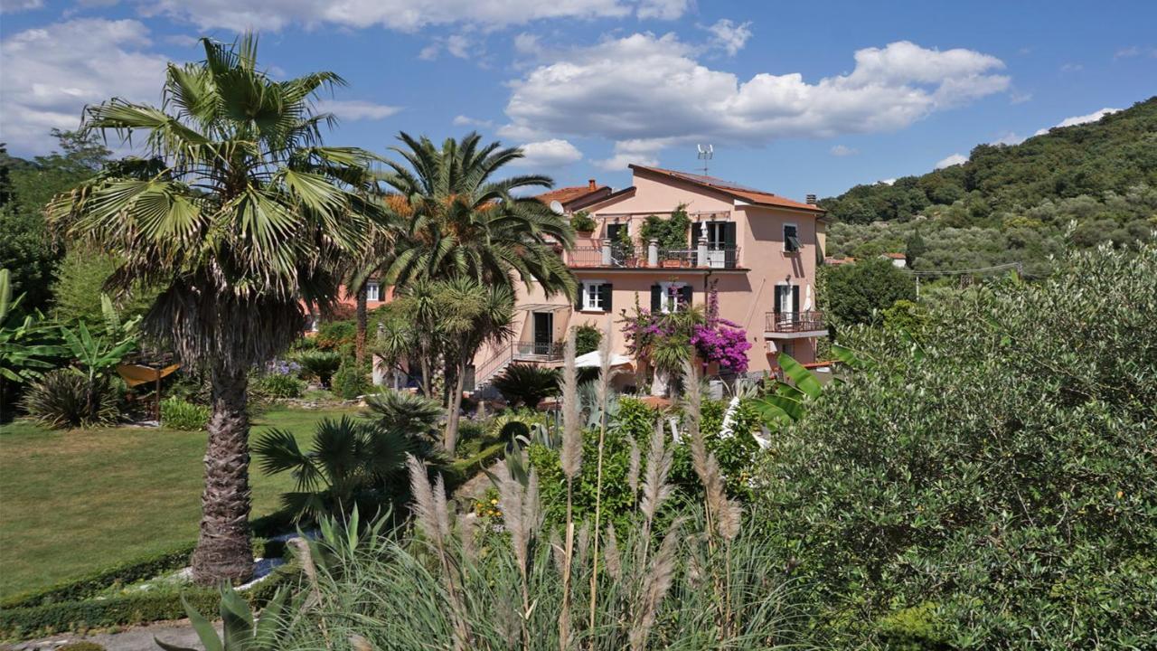 La Musa Lerici Bagian luar foto