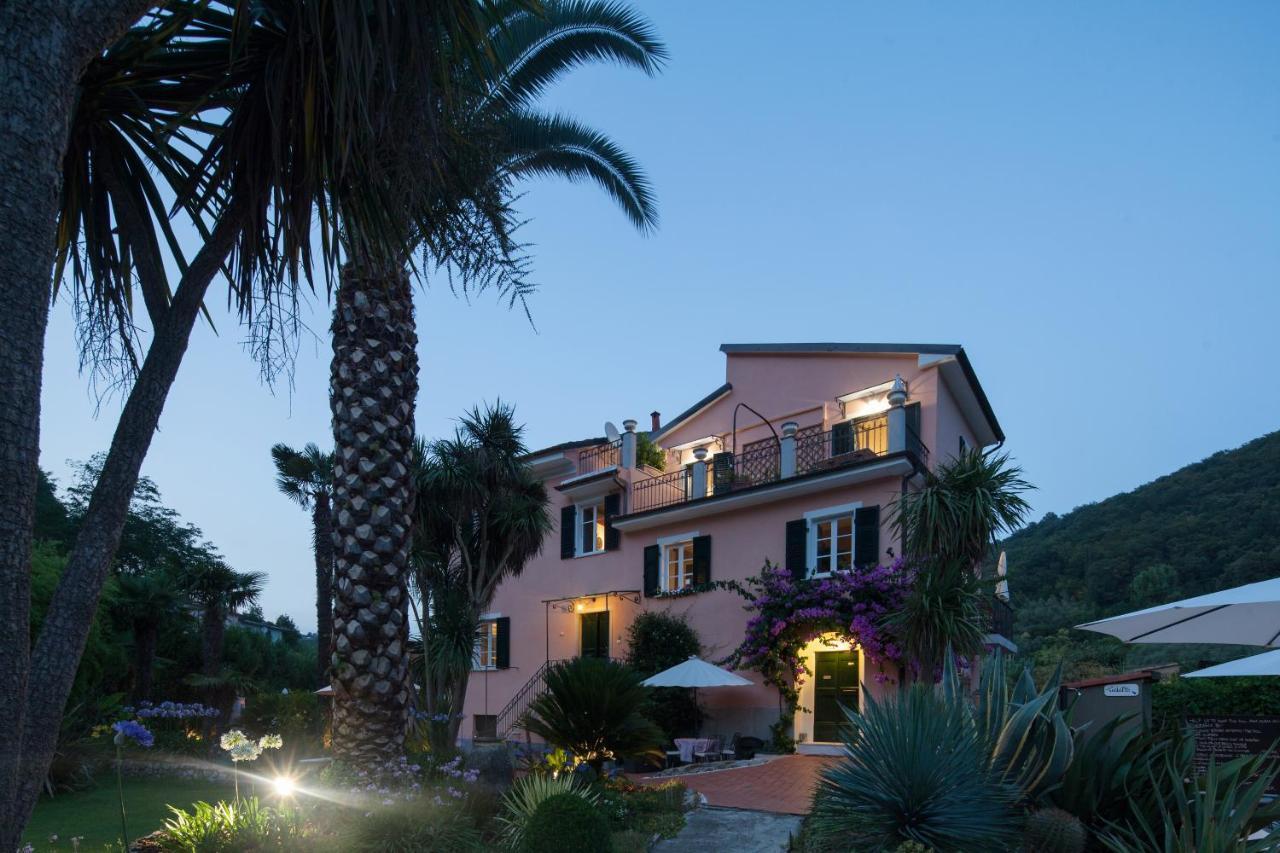 La Musa Lerici Bagian luar foto